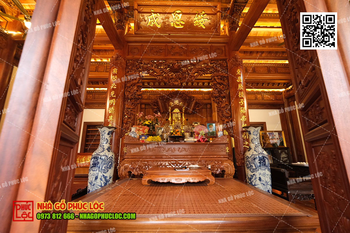 Đồ thờ từ gỗ gõ sang trọng và ấm cúng